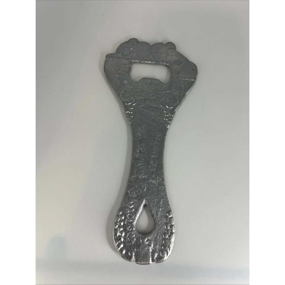 Vintage Aluminum 8